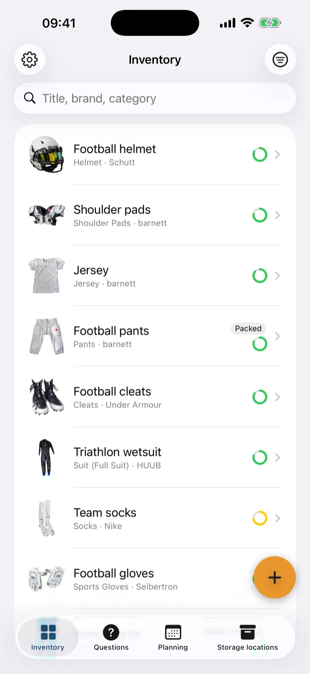 The inventory list with cut-out photos and completeness rings